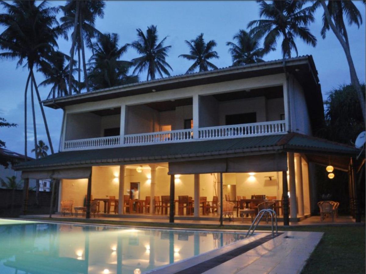 Crystal Villa เวลิกามา ภายนอก รูปภาพ